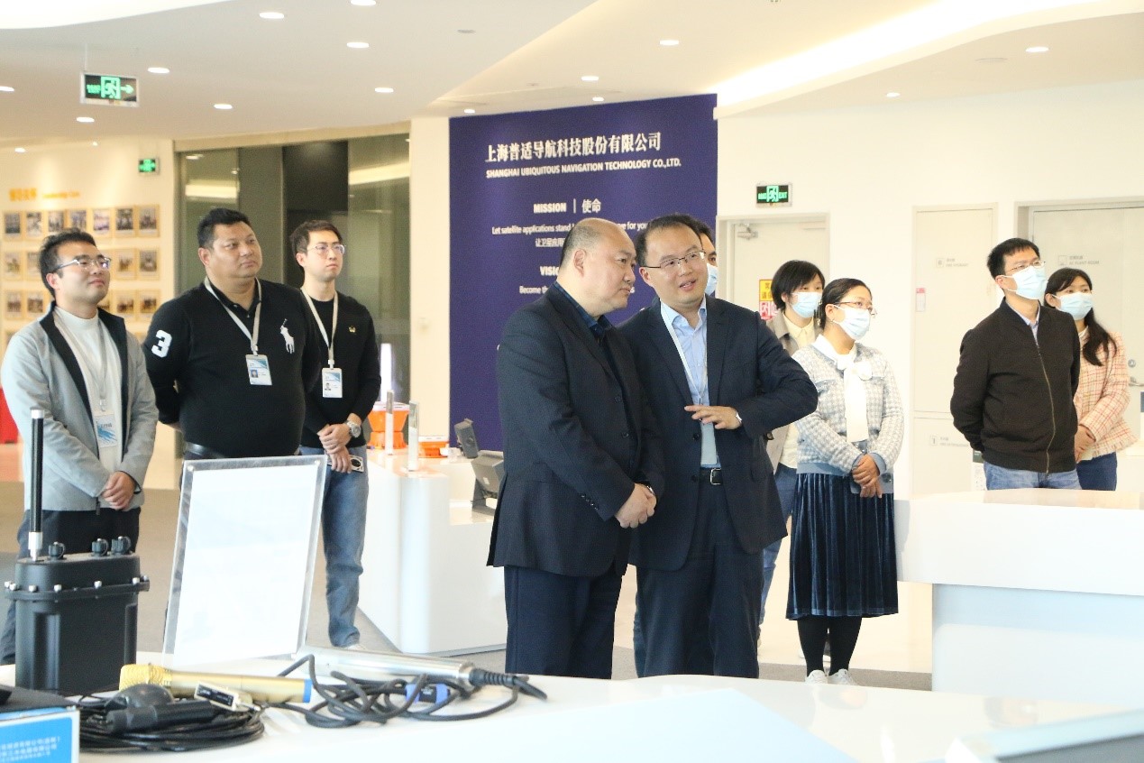 上海区县生态环境局局长走进普适系列 ③ |崇明区生态环境局局长褚卫东莅临普适导航检查指导(图1)