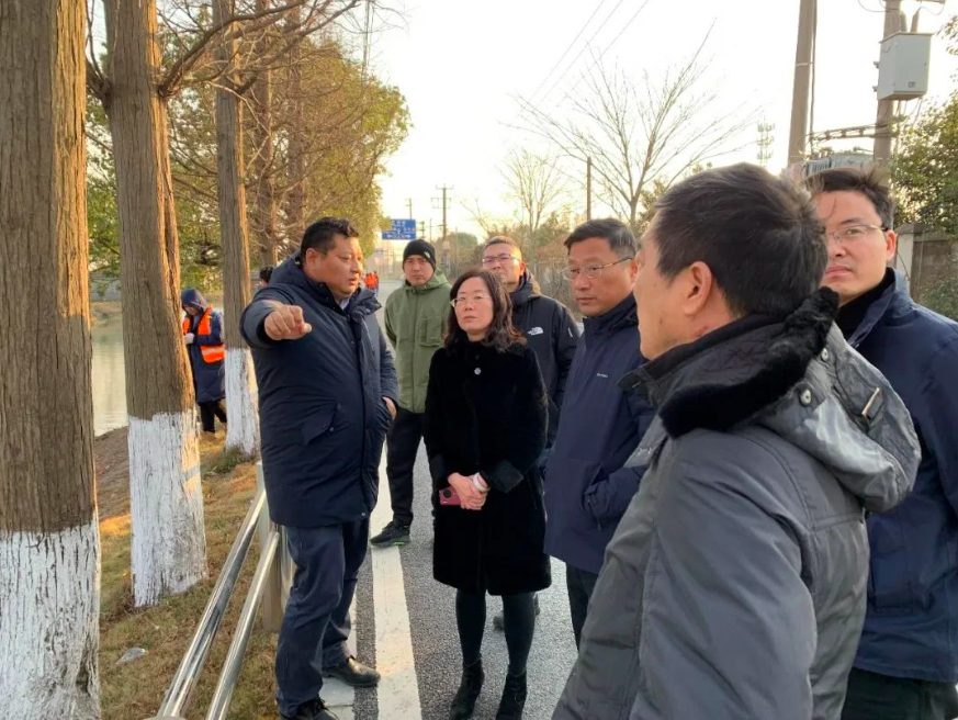 浦东新区生态环境局领导莅临调研入河排污口排查整治工作成果(图1)