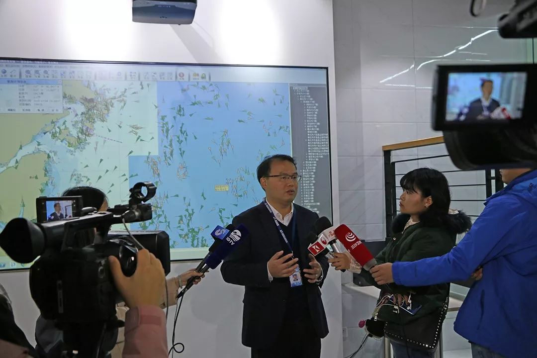 【奋进新时代·改革开放40年全媒大调研】—全国多家媒体走进普适导航(图1) 【奋进新时代·改革开放40年全媒大调研】—全国多家媒体走进普适导航(图1)